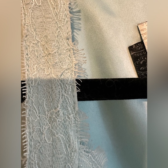 Va Et Vien Dress - Picture 4 of 8